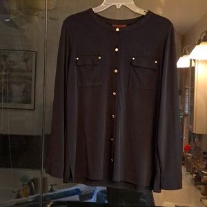 Dana Buchman black button up top, size Large.